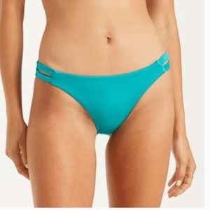 NWT Billabong
Women's Sol Searcher Lowrider Bikini Bottom